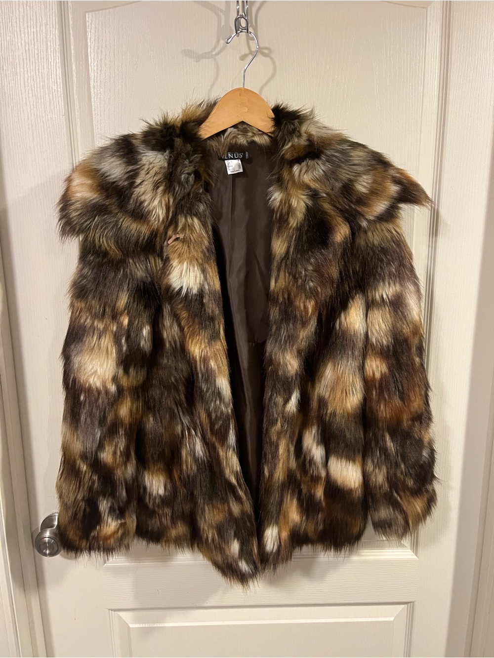 VENUS Multicolor Faux Fur Teddy Jacket in Brown & Cream Tones - Picture 2 of 9